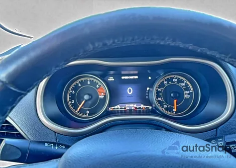 2018 Jeep Cherokee Limited из США, поврежденный, VIN 1C4PJMDB7JD554693